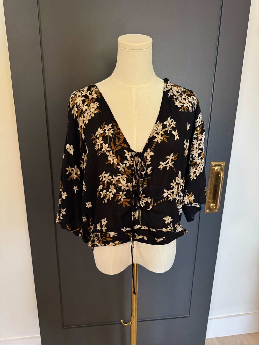Amuse Society Black Floral V-Neck Tie-Front Blouse